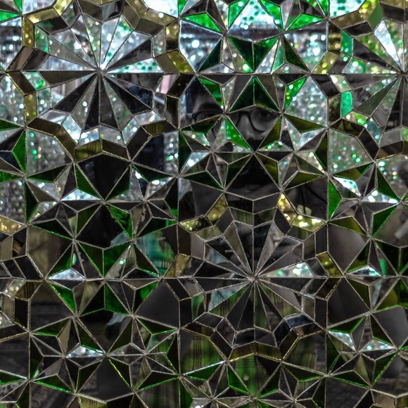 Meet your Posher, Amy - Picture 1 of 1